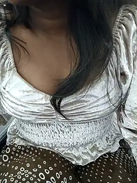 MISS MADHURIBABY online show from March 1, 2026, 9:42 am