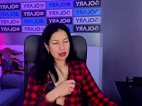 Megan Collinss1 online show from April 23, 2026, 12:29 pm