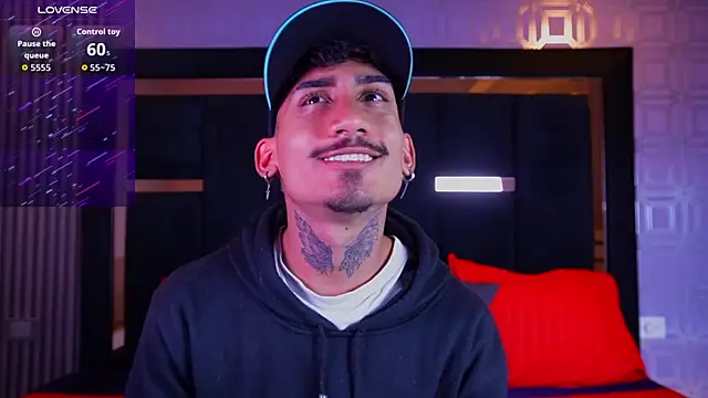 Dark Eros  online show from April 14, 2026, 3:44 am