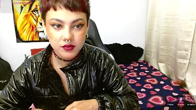 Snapshot of Divinejewel69 chatting on February 28, 2026, 9:09 am Divinejewel69 online show from February 28, 2026, 9:09 am