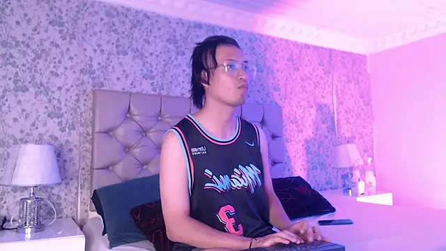 EriickFerrer online show from March 1, 2026, 2:44 am