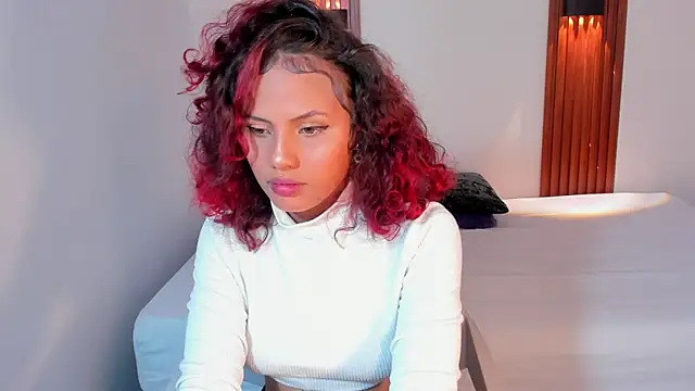 EmmaCole55 online show from February 28, 2026, 4:23 am