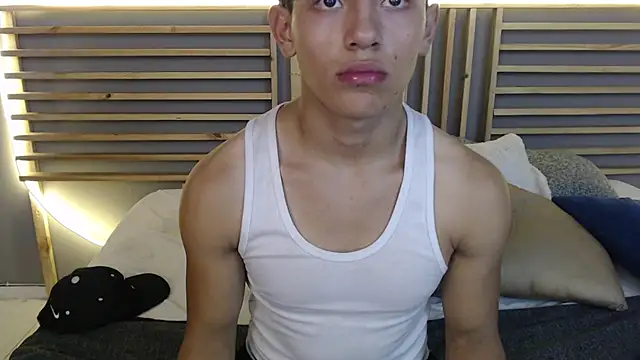 Snapshot of clark_ken01 chatting on February 27, 2026, 9:25 pm clark ken01 online show from February 27, 2026, 9:25 pm