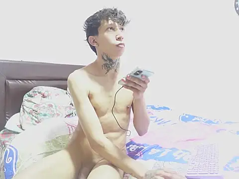 Trevordonson milf online show from March 11, 2026, 4:06 am