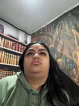 NathashaDreams online show from February 25, 2026, 10:37 am