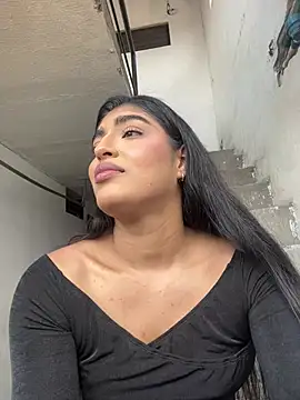 Misty-kat online show from April 12, 2026, 6:11 pm