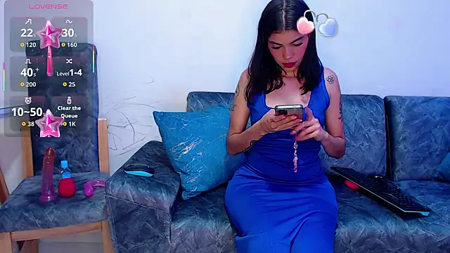 dulce petite69 online show from March 27, 2026, 3:48 am