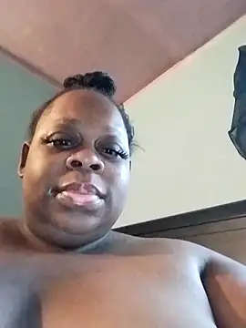 Snapshot of Pinkchocolatebbw chatting on March 16, 2026, 12:20 pm Pinkchocolatebbw online show from March 16, 2026, 12:20 pm
