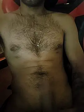 pascuuu96 online show from April 12, 2026, 9:18 pm