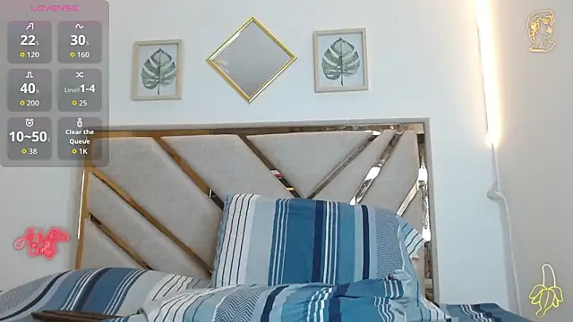 oliver   saint online show from April 12, 2026, 12:36 am