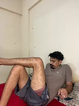 LOVELUST02 online show from April 18, 2026, 5:26 pm