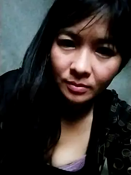 rinrin7700 online show from April 19, 2026, 8:26 am