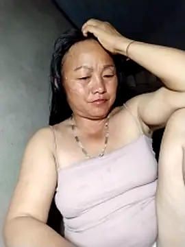 Lucie Fuzk online show from April 19, 2026, 2:18 pm