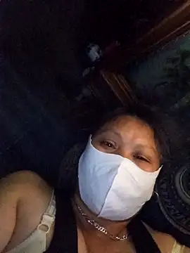 Heylen hooo online show from April 18, 2026, 9:04 pm