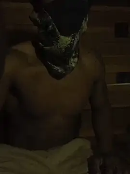 EricSwainn901 online show from April 12, 2026, 2:59 am