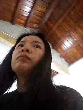 Ivy Trix2 online show from March 4, 2026, 3:14 am