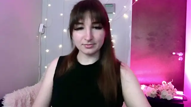 Birdie Kiss online show from June 8, 2026, 7:47 pm