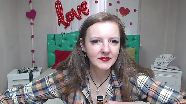 MeganPirs online show from April 19, 2026, 5:08 am