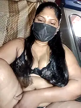 Snapshot of sexyladdupilla chatting on April 10, 2026, 8:16 pm sexyladdupilla online show from April 10, 2026, 8:16 pm