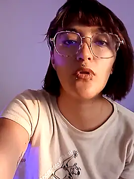 KarenT xxx online show from March 4, 2026, 11:29 am