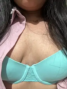 Crazyforyou143 online show from March 16, 2026, 12:09 pm