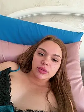 Kitty2490 online show from March 1, 2026, 12:49 pm