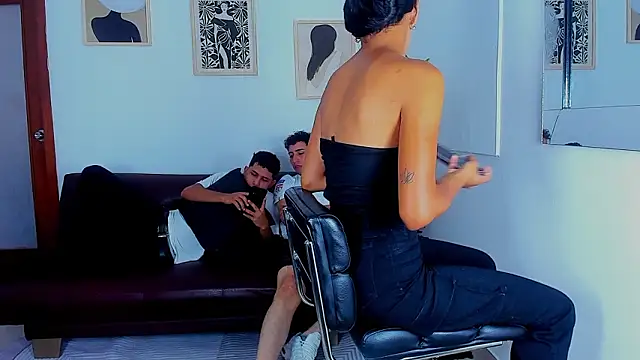 oria Light online show from March 4, 2026, 12:35 pm