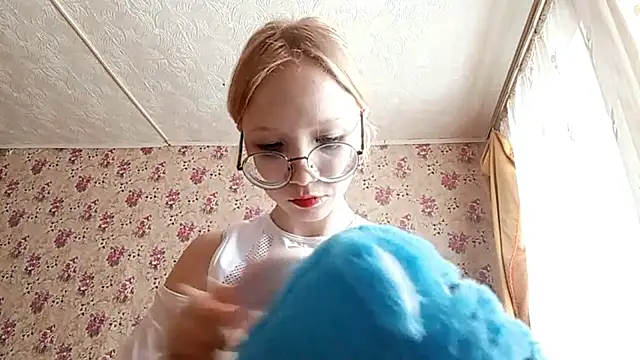 SoniqBliss online show from March 4, 2026, 7:05 am