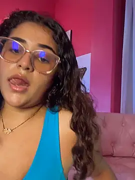 Snapshot of JennyLovett chatting on February 27, 2026, 8:08 pm JennyLovett online show from February 27, 2026, 8:08 pm