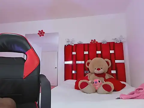 mia rouse11 online show from March 2, 2026, 2:45 am