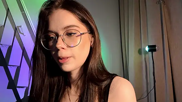 Snapshot of DebraSchneider chatting on March 3, 2026, 5:20 pm DebraSchneider online show from March 3, 2026, 5:20 pm