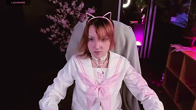 uwu Foxy uwu online show from March 4, 2026, 3:42 pm