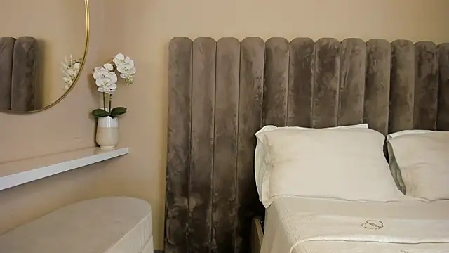 SofiBaez online show from March 13, 2026, 8:14 pm