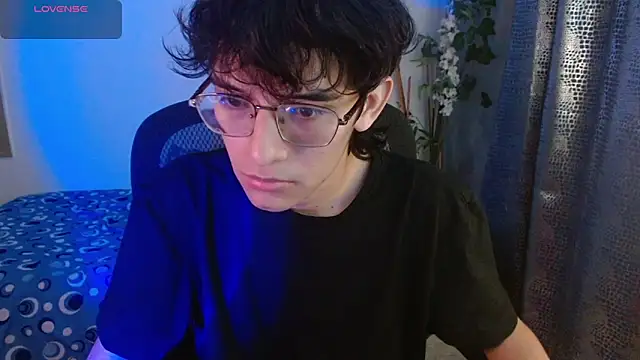 noah millerx online show from March 16, 2026, 5:55 am