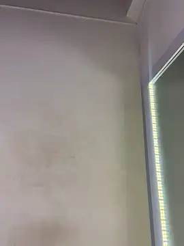 Maddie 7 online show from April 18, 2026, 2:36 am