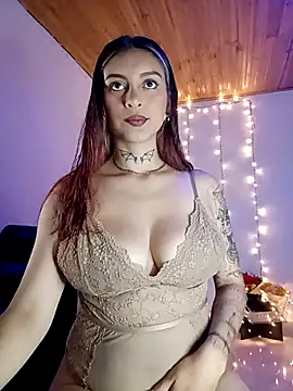 agathamoont online show from March 4, 2026, 12:35 pm