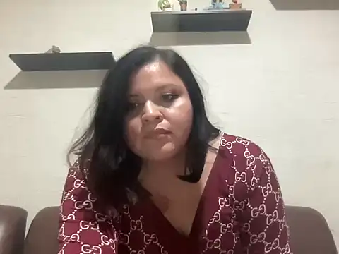 MarleiyC online show from March 4, 2026, 4:09 am