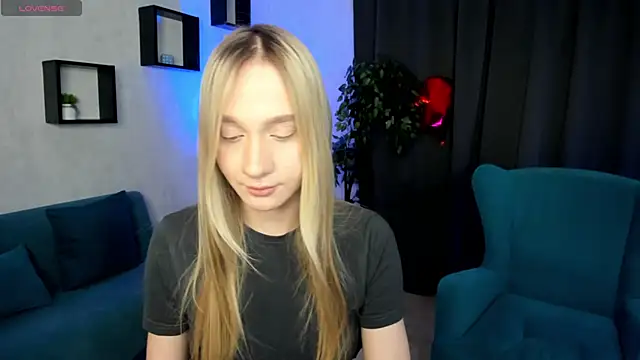 MellliissaDrream online show from March 3, 2026, 1:23 am