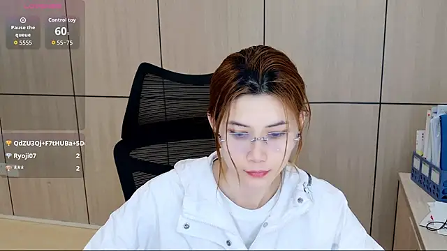 zhen-68 online show from April 3, 2026, 12:28 am