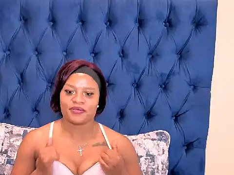 SilkyEbony69 online show from March 4, 2026, 5:26 am