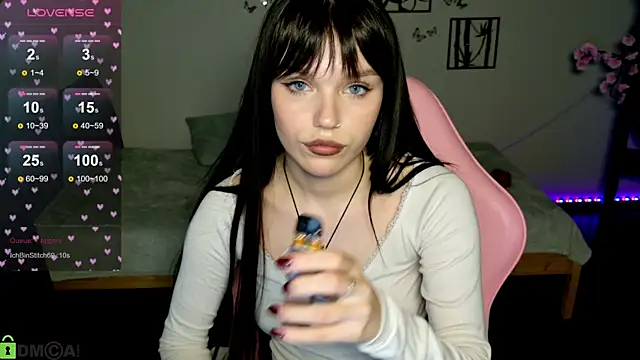 JanetCensley online show from June 3, 2026, 2:33 pm