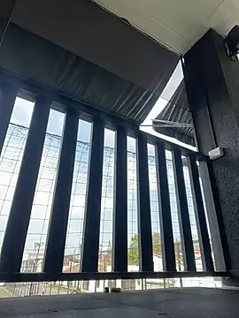 Arianna Moore online show from April 12, 2026, 2:42 pm