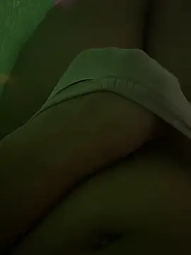 Luarin online show from March 13, 2026, 6:51 am