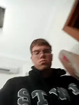 Alejandro27003 online show from March 5, 2026, 7:54 pm