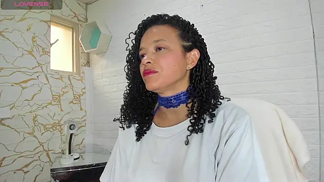 Jazlin  online show from April 16, 2026, 1:12 pm