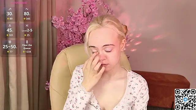 Bambi Bloom online show from April 24, 2026, 5:20 am