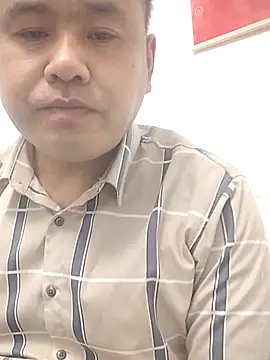 wanggang880903 online show from April 10, 2026, 4:25 pm