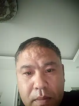 wanggang880903 online show from February 27, 2026, 11:37 pm