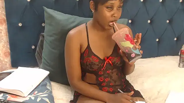 Snapshot of CURVYBOOTYLICIOUS88 chatting on July 12, 2026, 2:40 pm CURVYBOOTYLICIOUS88 online show from July 12, 2026, 2:40 pm