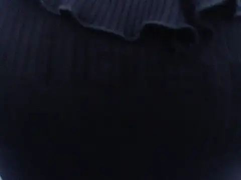 thalia perveertt online show from April 19, 2026, 3:35 pm